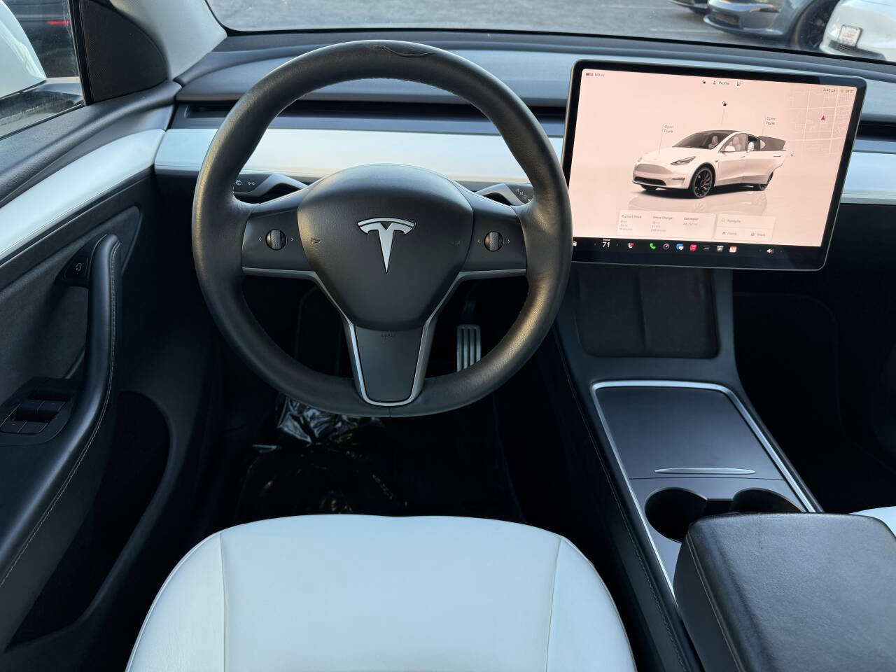 Used 2023 Tesla Model Y Performance image 22