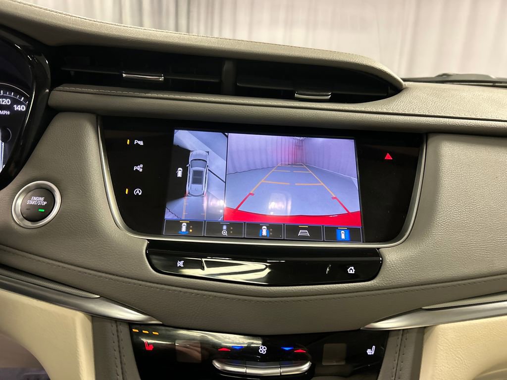 Used 2024 Cadillac XT5 Premium Luxury w/ Technology Package image 18