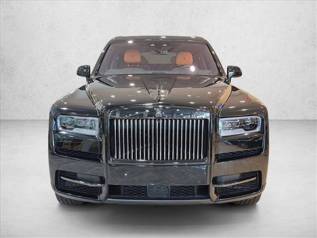 Used 2024 Rolls-Royce Cullinan Black Badge AWD/4WD video 2