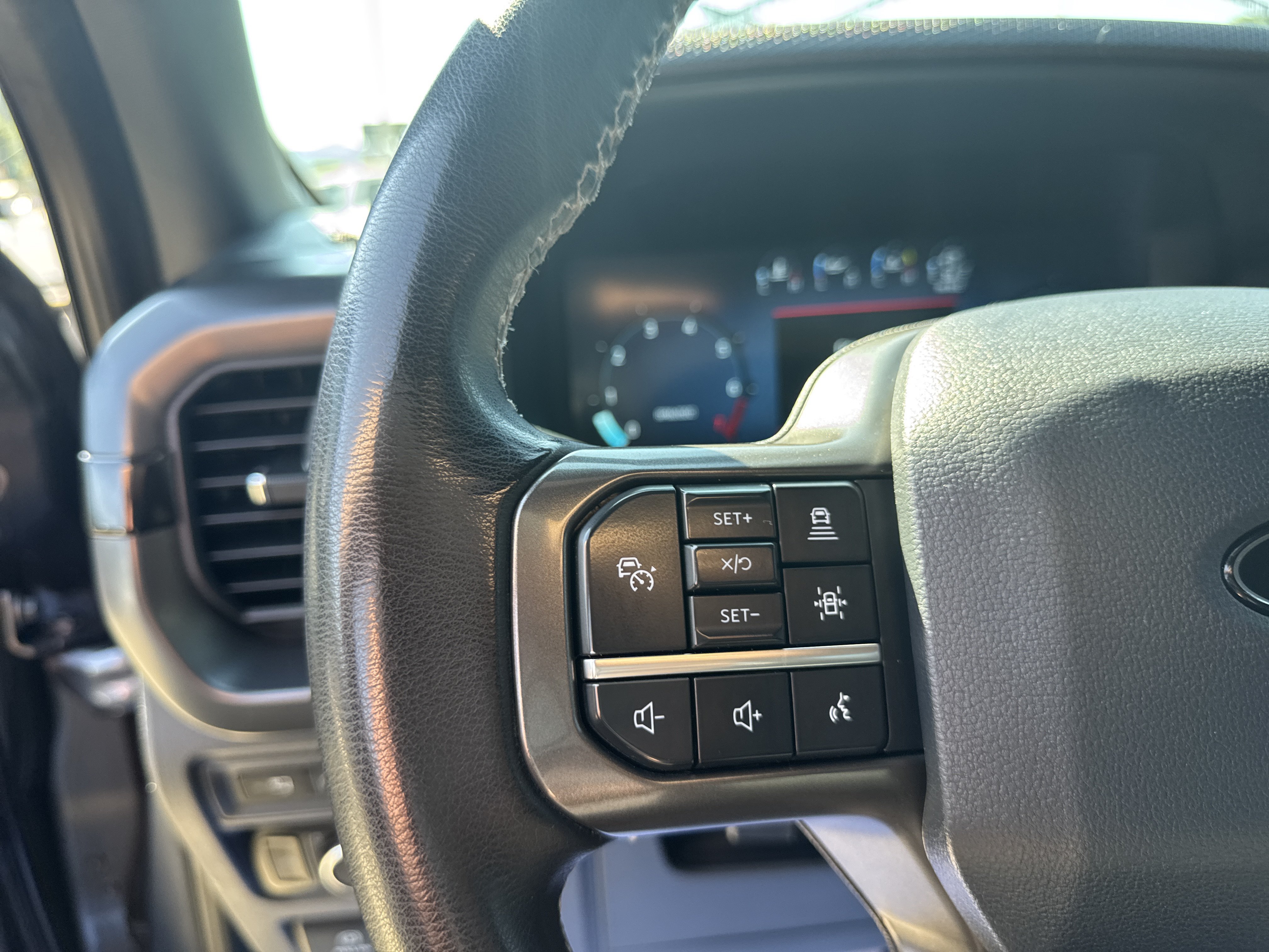 Used 2024 Ford F150 XLT w/ Equipment Group 302A MID AWD/4WD image 14