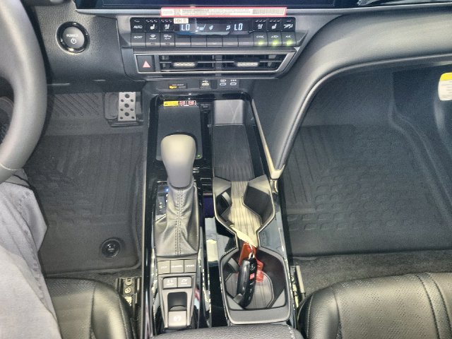 New 2026 Toyota Camry XSE FWD image 19