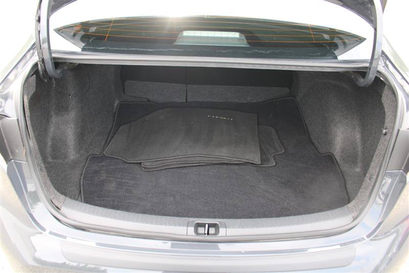 Used 2025 Toyota Corolla SE FWD image 15