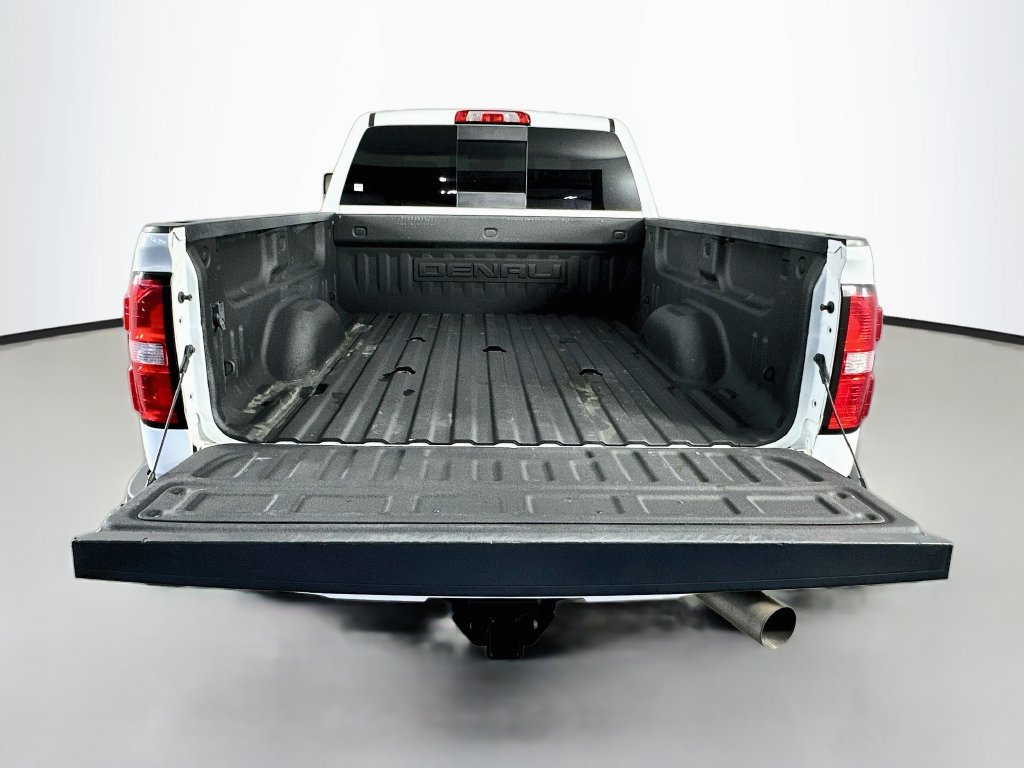 Used 2019 GMC Sierra 2500 Denali w/ Duramax Plus Package AWD/4WD image 28