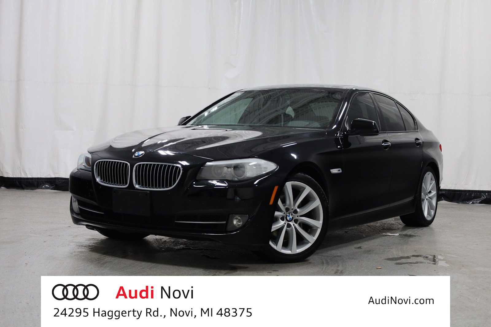 Used 2011 BMW 535i Sedan RWD image 1