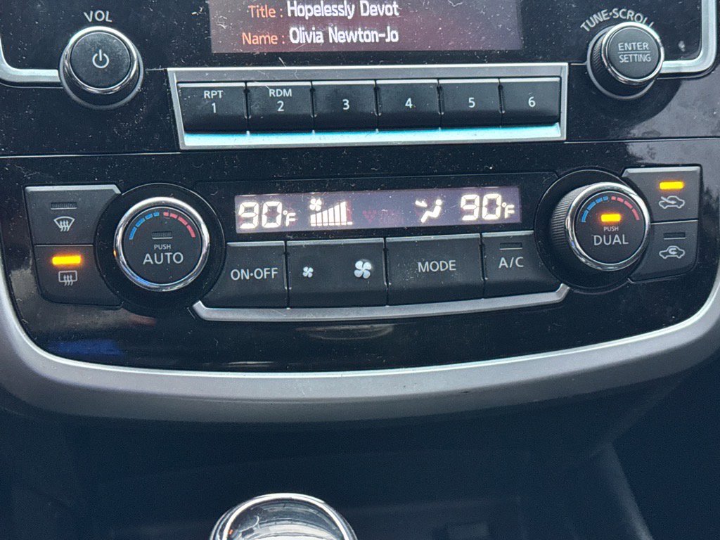 Used 2018 Nissan Altima 2.5 SV image 11