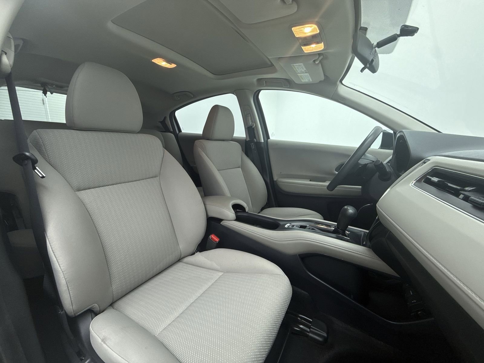 Used 2018 Honda HR-V EX image 13