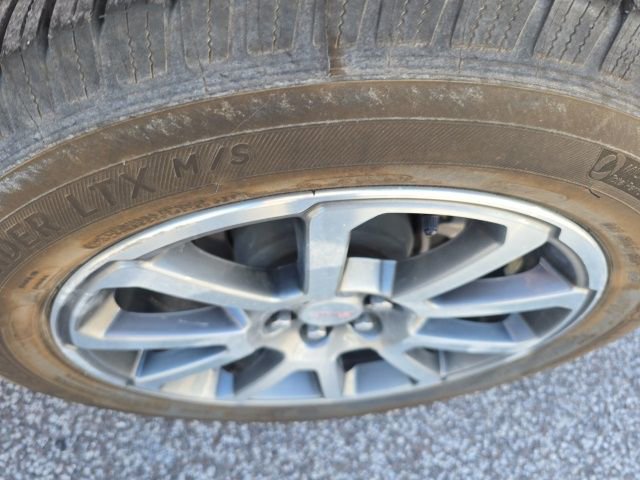 Used 2020 GMC Canyon Denali image 9