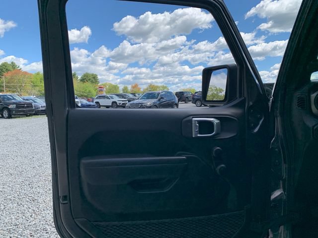 Used 2022 Jeep Wrangler Unlimited Sport AWD/4WD image 22