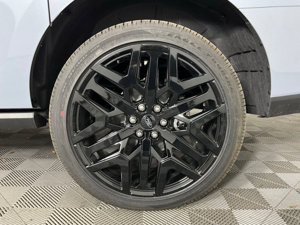 New 2026 Ford Expedition Max Platinum AWD/4WD image 10