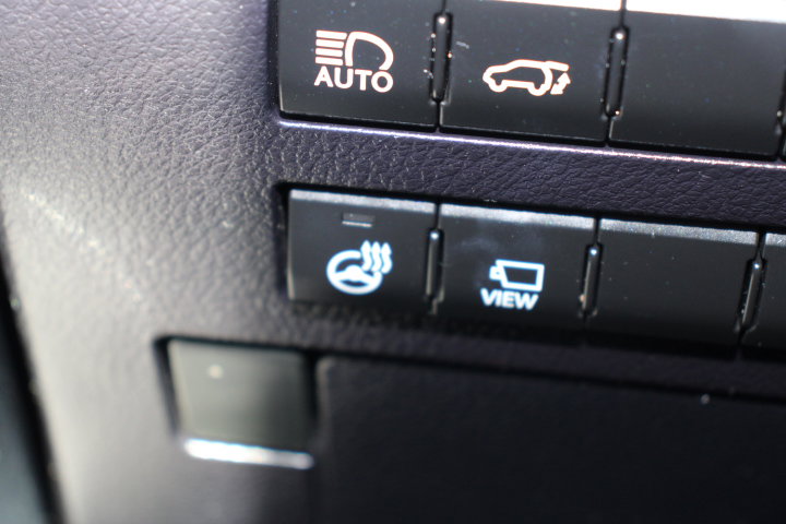 Used 2022 Lexus RX 450h AWD w/ Premium Package image 31