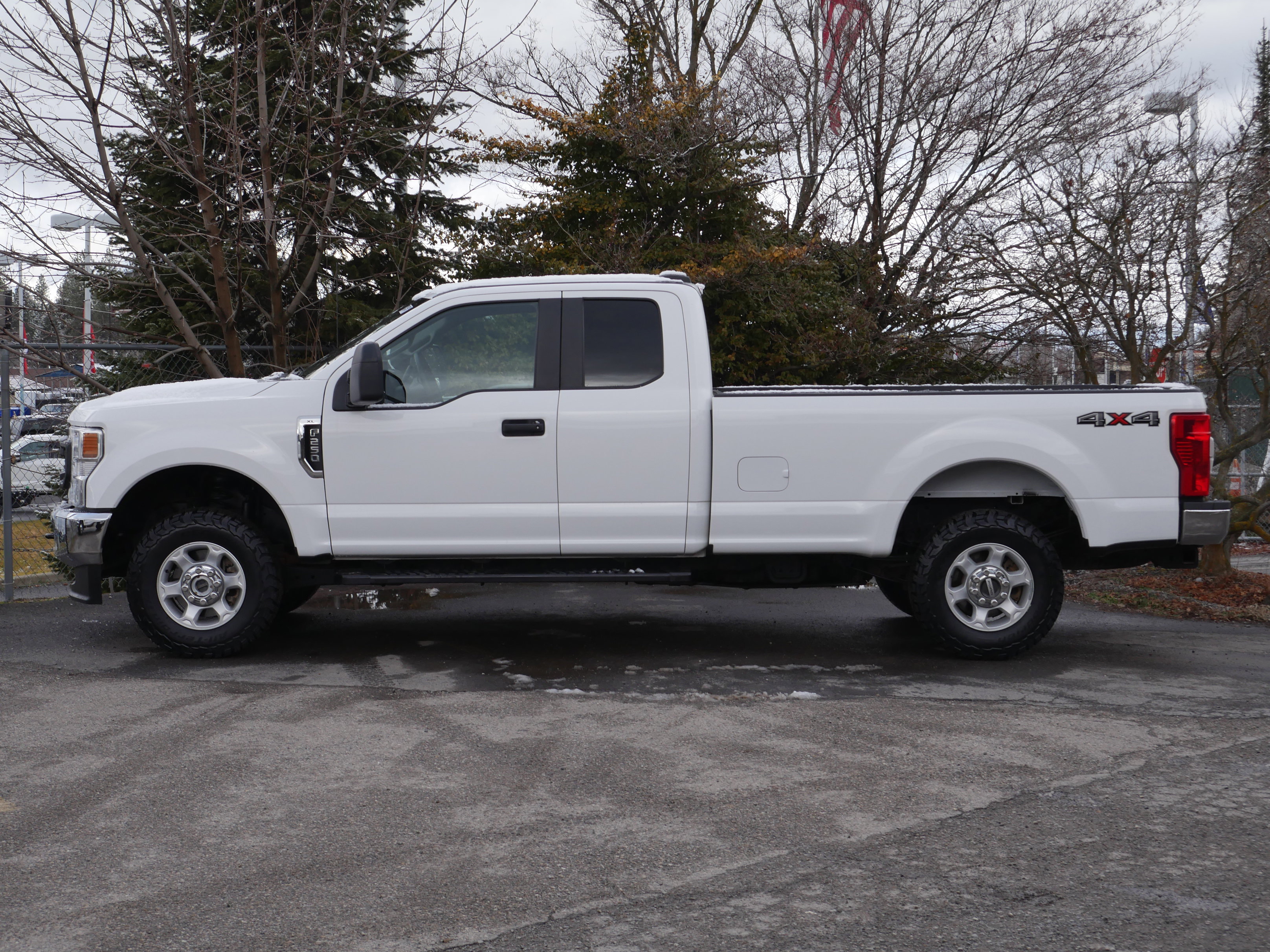 Certified 2021 Ford F250 XL w/ Power Equipment Group image 15