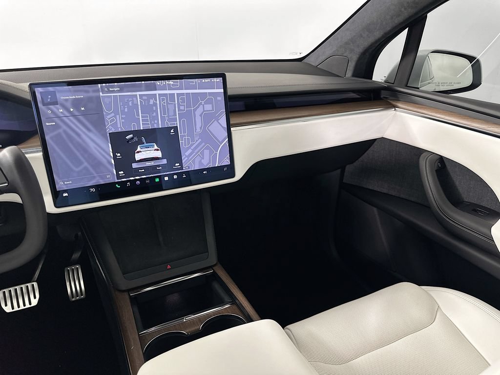 Used 2022 Tesla Model X AWD/4WD image 23