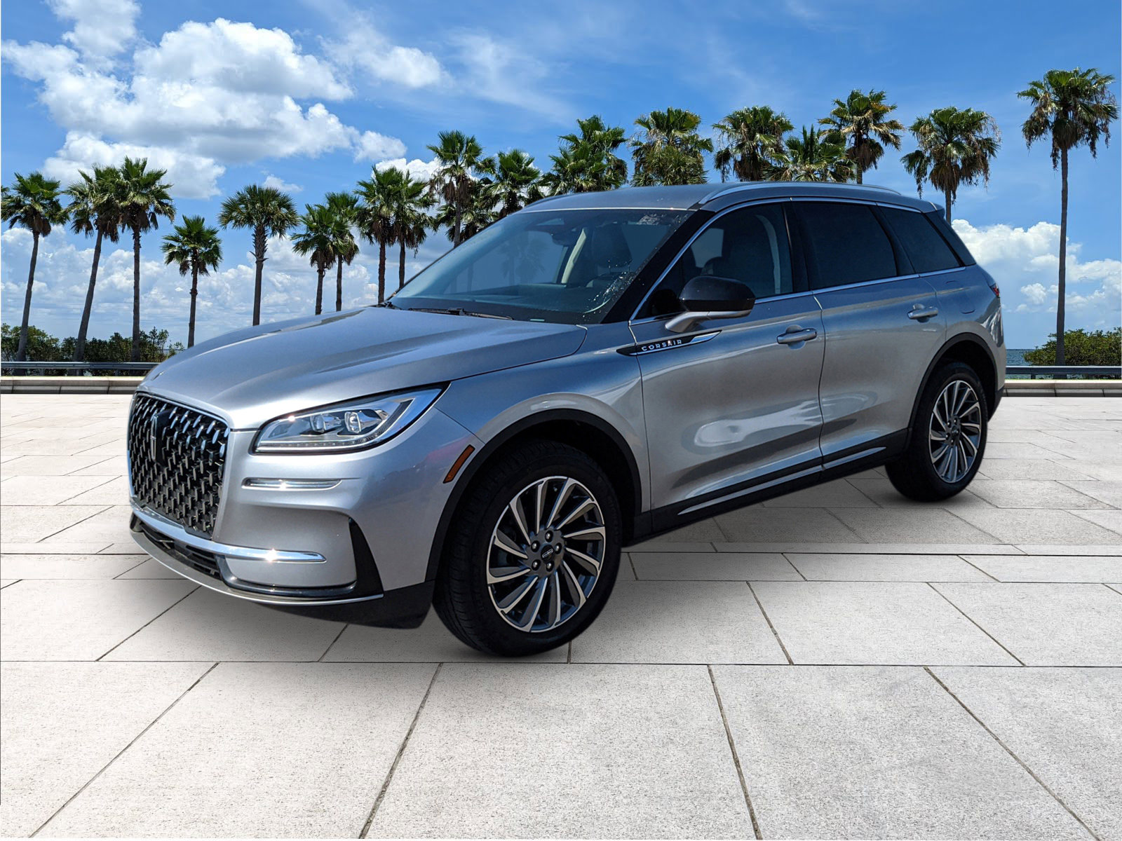 Used 2024 Lincoln Corsair Reserve image 4