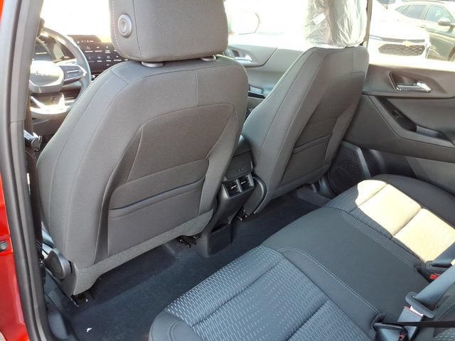 New 2027 Chevrolet Equinox LT FWD image 7