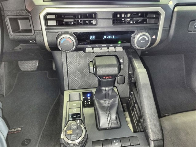 Certified 2025 Toyota Tacoma TRD Off-Road image 19