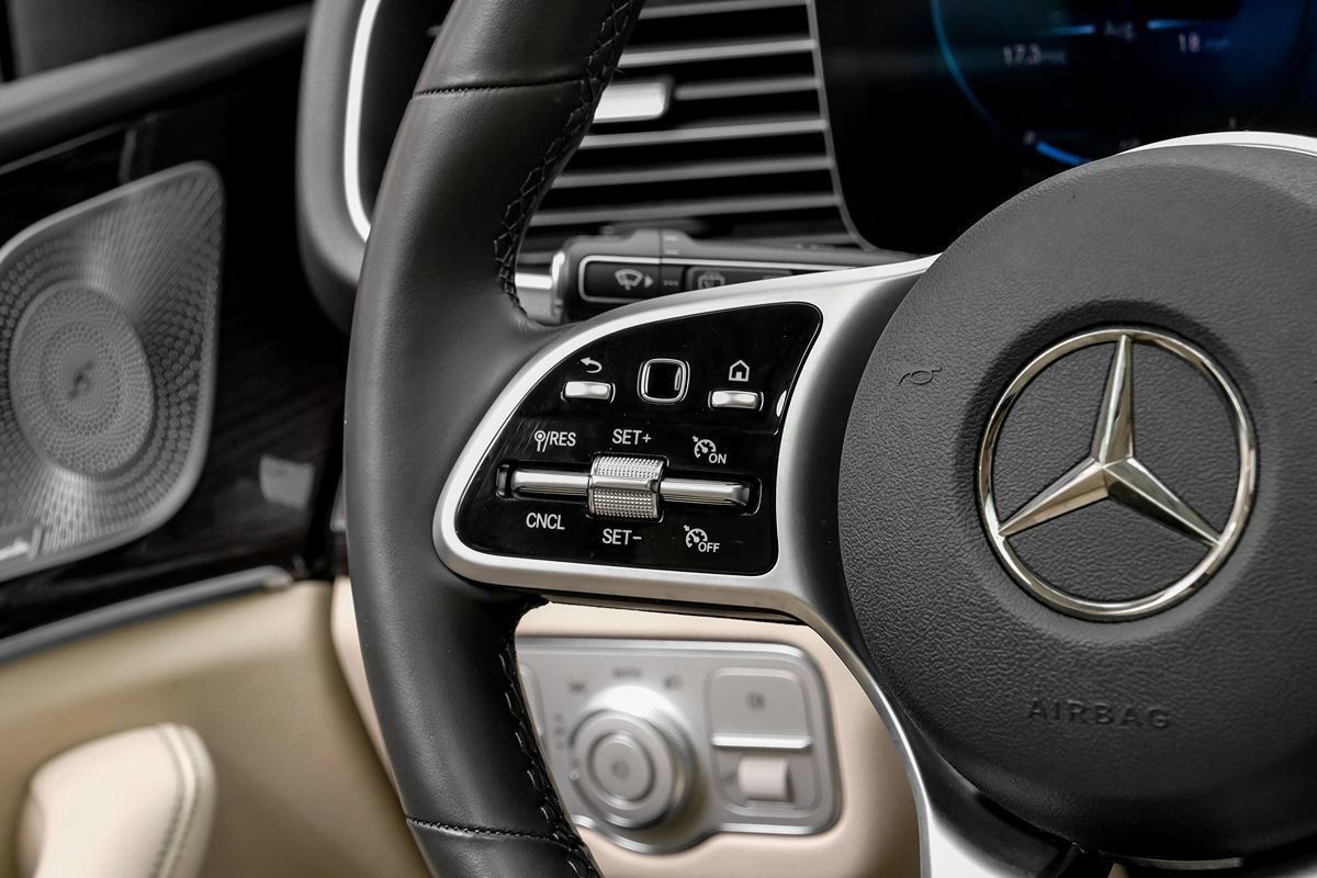 Used 2020 Mercedes-Benz GLE 350 w/ Premium Package image 15