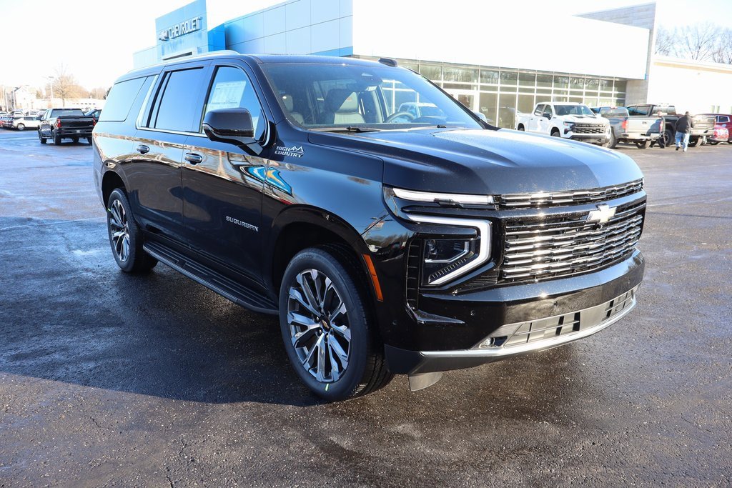 New 2026 Chevrolet Suburban High Country image 2