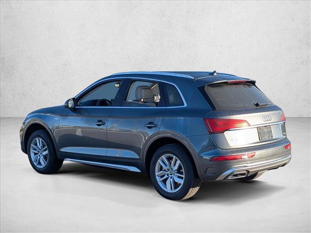 Used 2023 Audi Q5 2.0T Premium w/ Convenience Package image 7