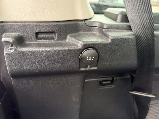 Used 2013 Land Rover LR4 HSE image 13