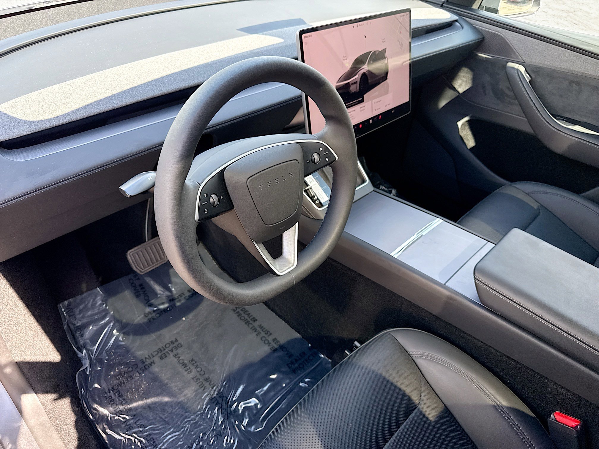 Used 2026 Tesla Model Y AWD image 25