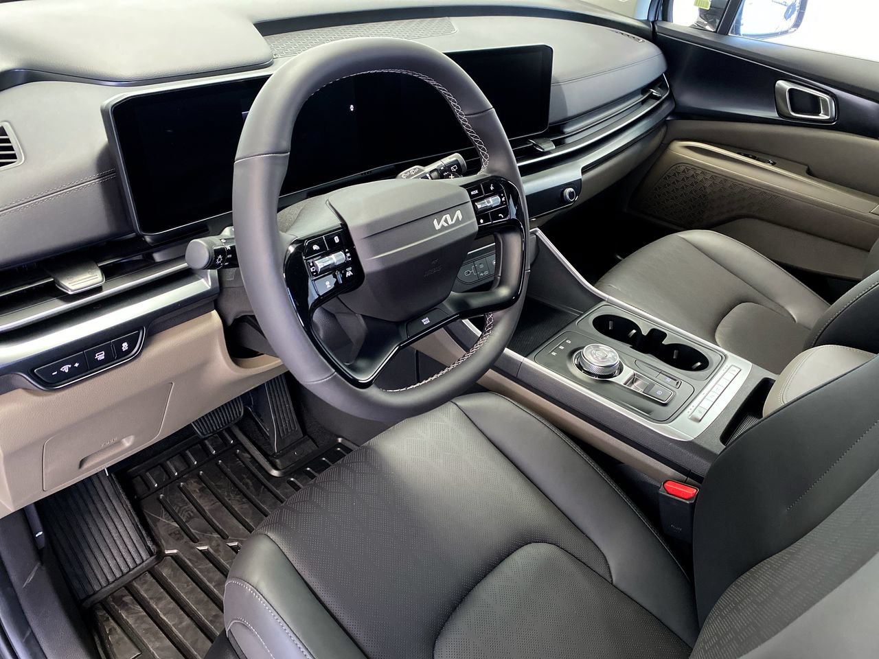 New 2027 Kia Carnival LXS FWD image 20