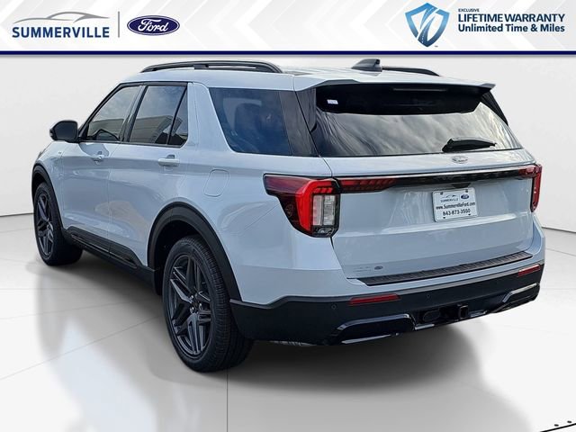 New 2026 Ford Explorer ST-Line RWD image 7