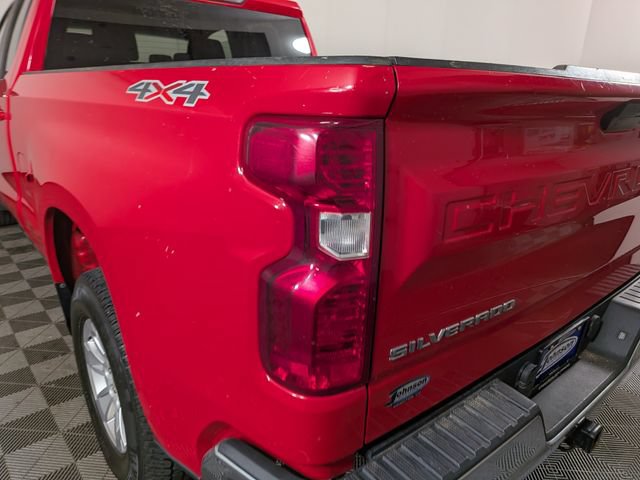 Used 2021 Chevrolet Silverado 1500 LT AWD/4WD image 11