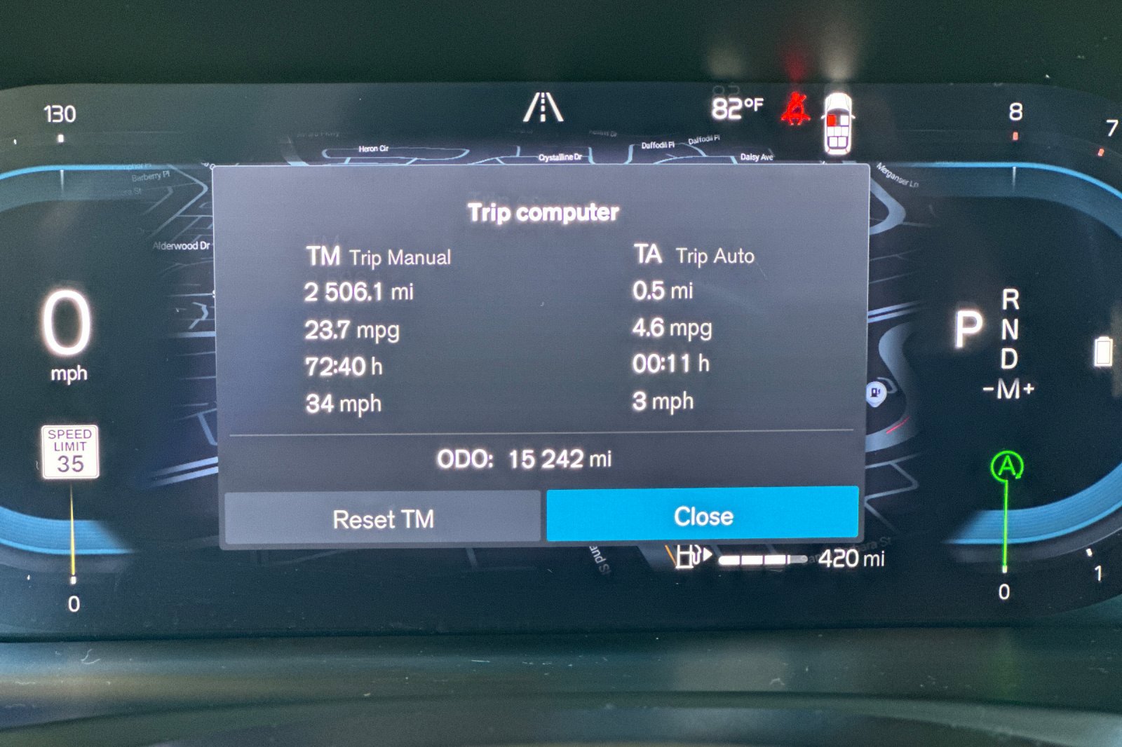 Certified 2025 Volvo XC90 B6 Plus image 32