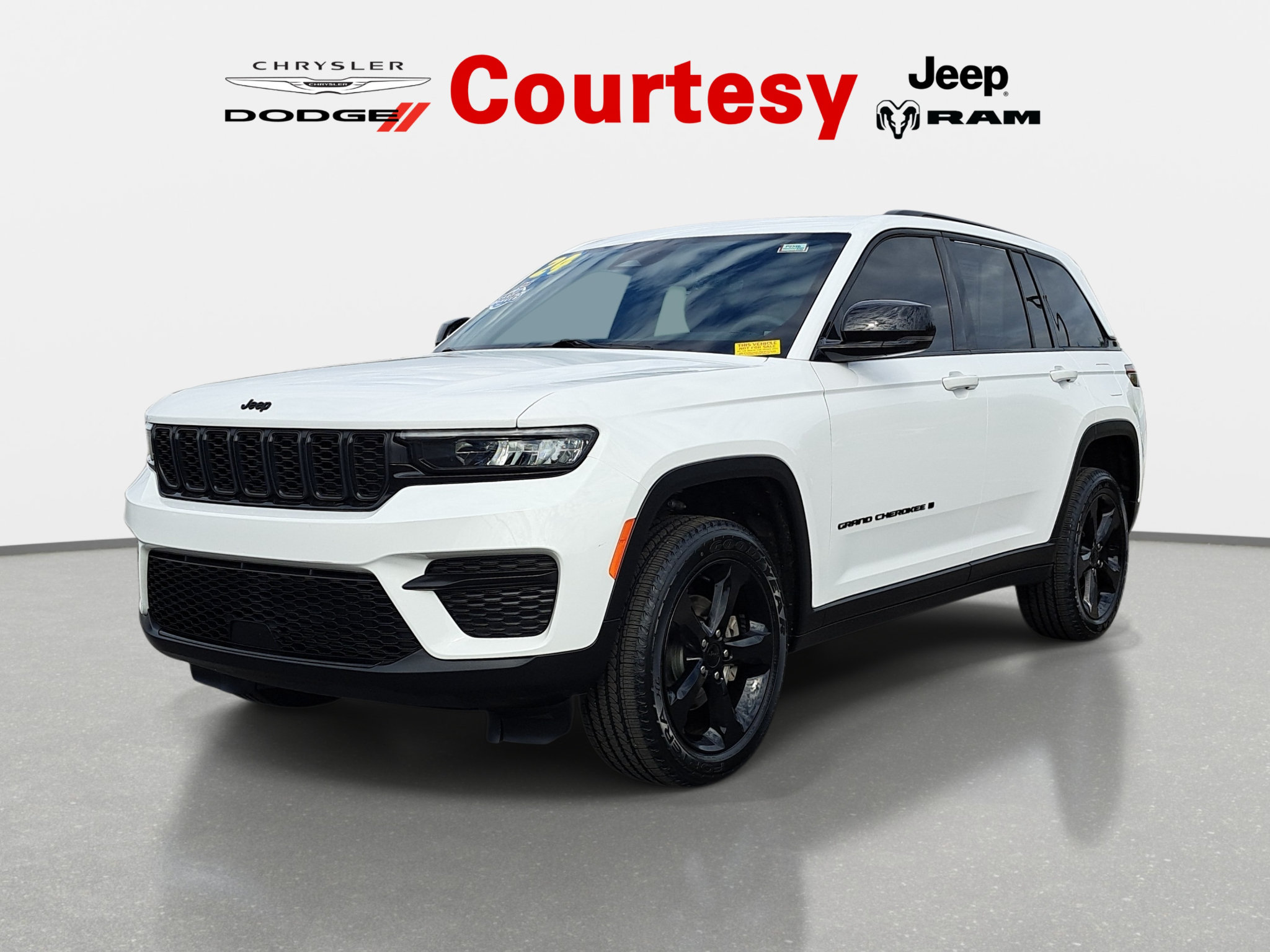 Certified 2024 Jeep Grand Cherokee Altitude AWD/4WD image 7