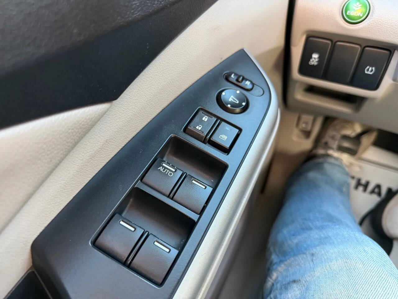 Used 2014 Honda CR-V EX-L image 34