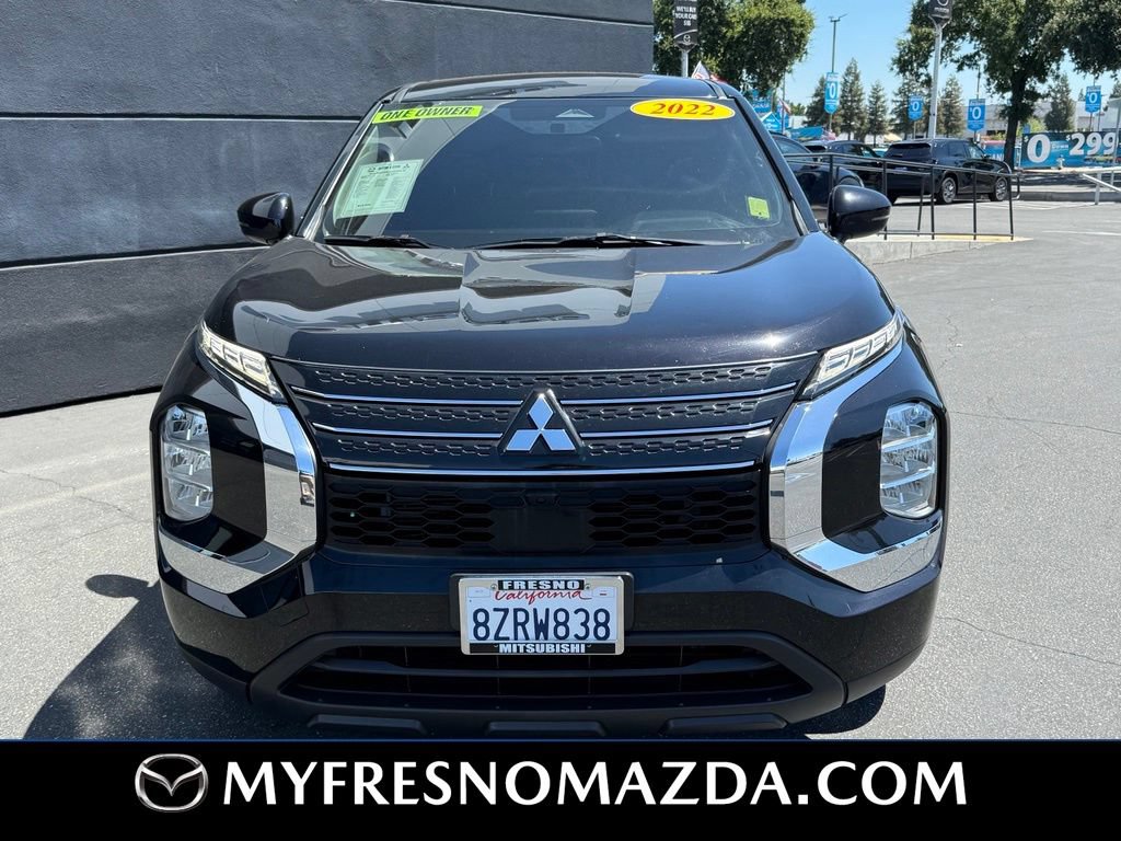 Used 2022 Mitsubishi Outlander ES FWD image 3