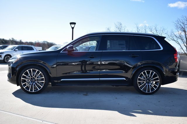 New 2025 Volvo XC90 B6 Ultra w/ Lounge Package image 4