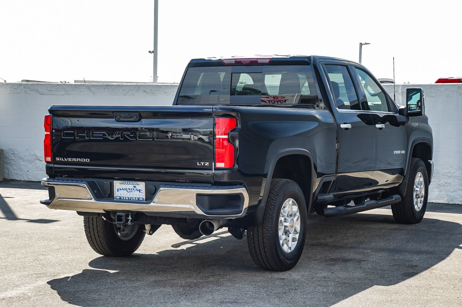 New 2026 Chevrolet Silverado 2500 LTZ w/ LTZ Plus Package AWD/4WD image 4