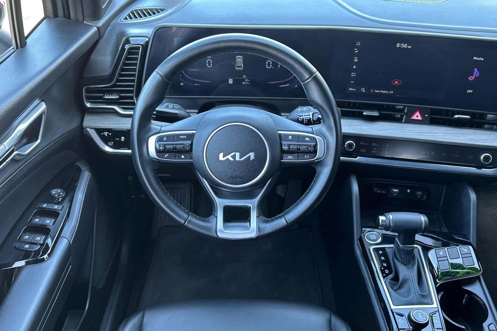 Certified 2025 Kia Sportage X-Line w/ Premium Package AWD/4WD image 17