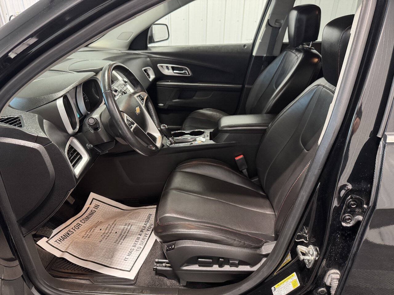 Used 2016 Chevrolet Equinox LTZ w/ Enhanced Convenience Package AWD/4WD image 6