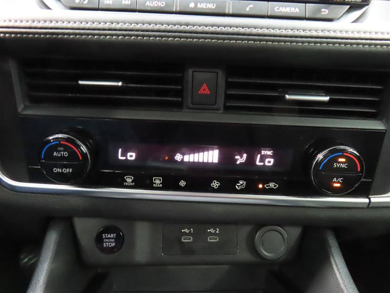Used 2024 Nissan Rogue SV FWD image 26