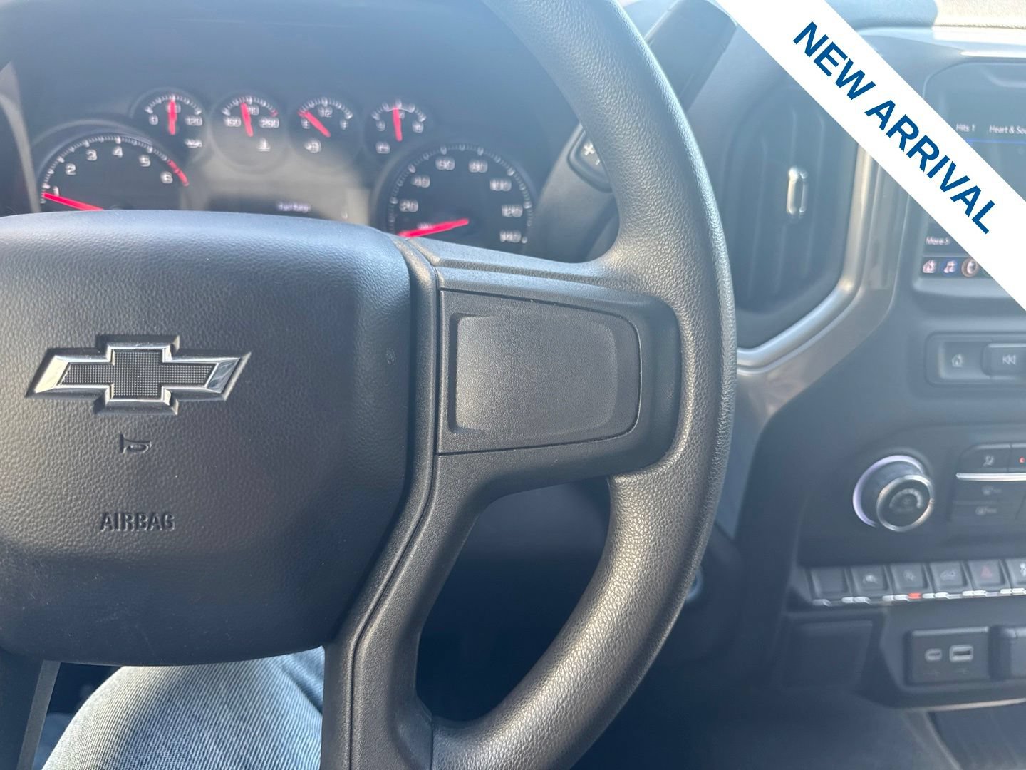 Used 2024 Chevrolet Silverado 1500 Custom Trail Boss AWD/4WD image 22