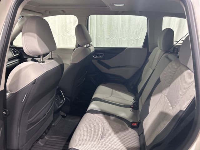 Used 2019 Subaru Forester Premium image 11