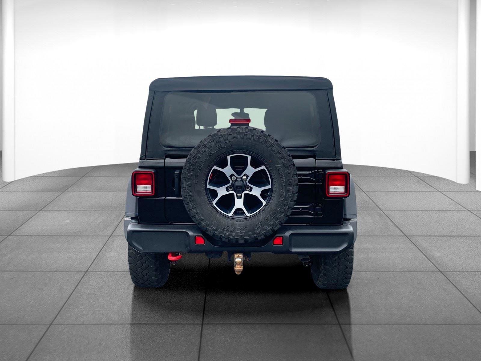 Used 2022 Jeep Wrangler Unlimited Rubicon w/ Cold Weather Group image 6