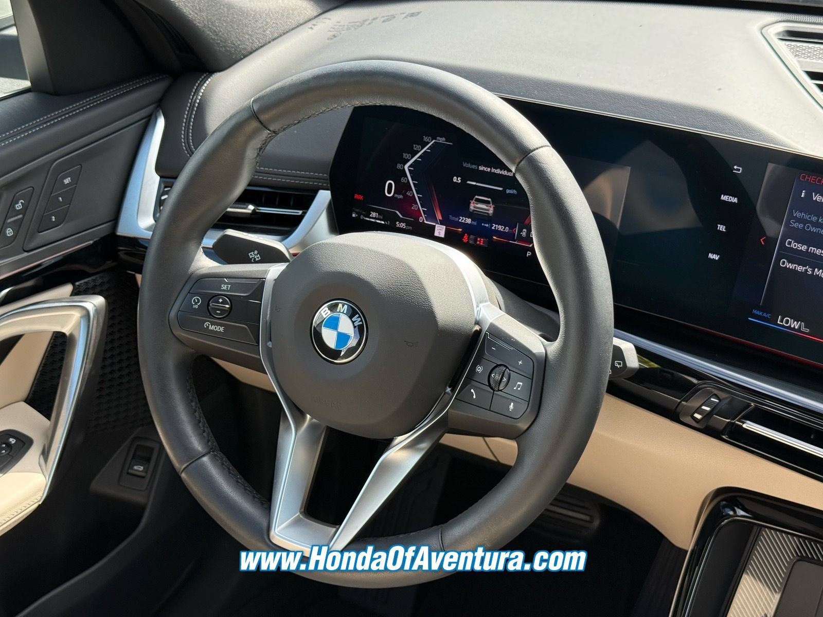 Used 2025 BMW X1 xDrive28i w/ Convenience Package AWD/4WD image 17