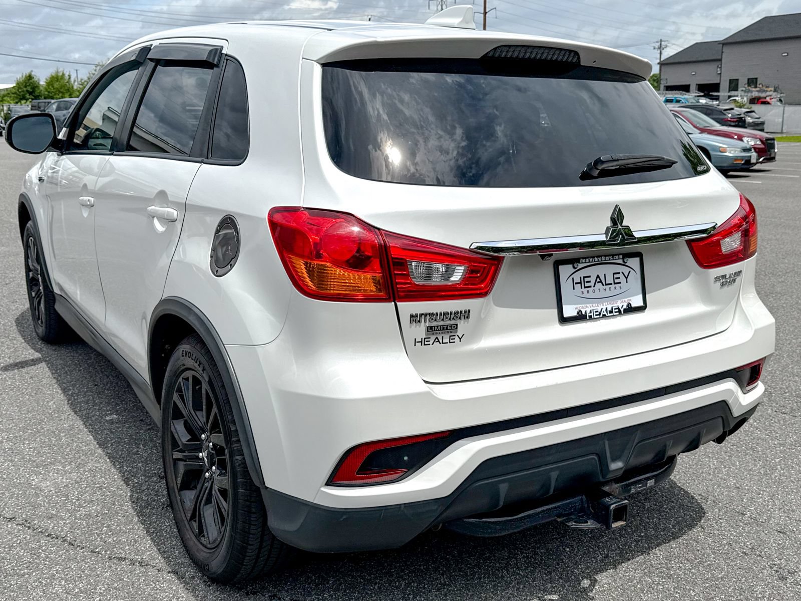 Used 2018 Mitsubishi Outlander Sport LE AWD/4WD image 5