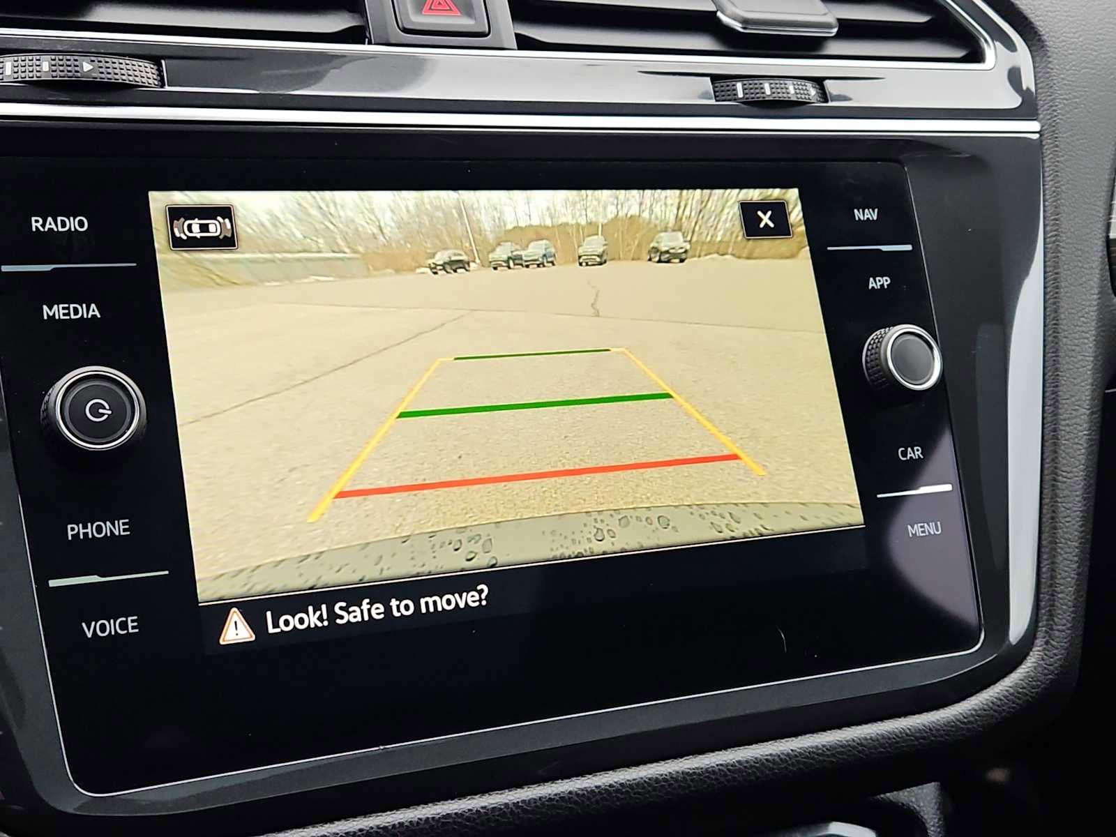 Certified 2023 Volkswagen Tiguan SEL R-Line AWD/4WD image 17