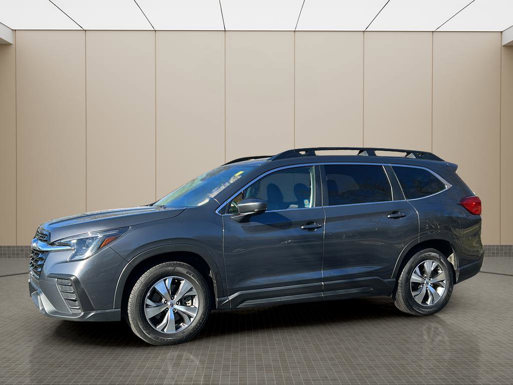 Used 2024 Subaru Ascent Premium w/ Convenience Package
