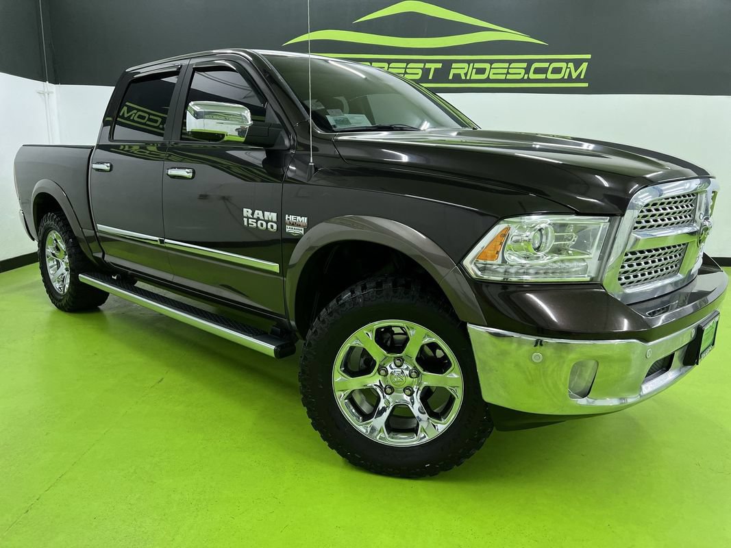 Used 2017 RAM 1500 Laramie w/ Convenience Group AWD/4WD video 1