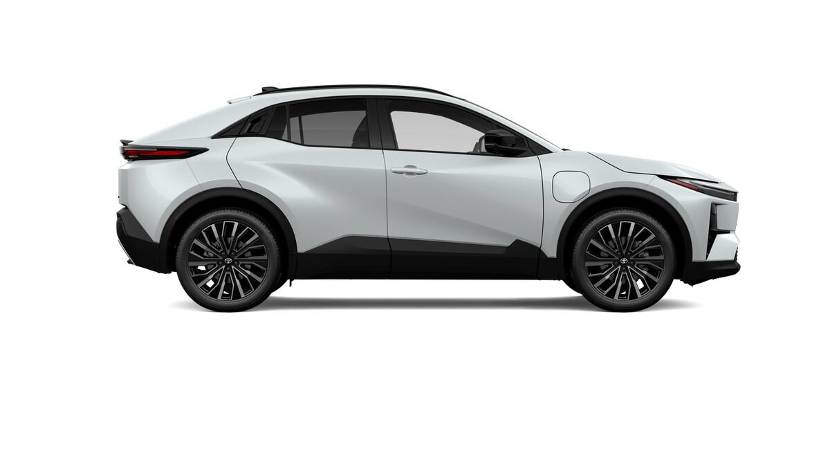 New 2027 Toyota C-HR AWD/4WD image 12