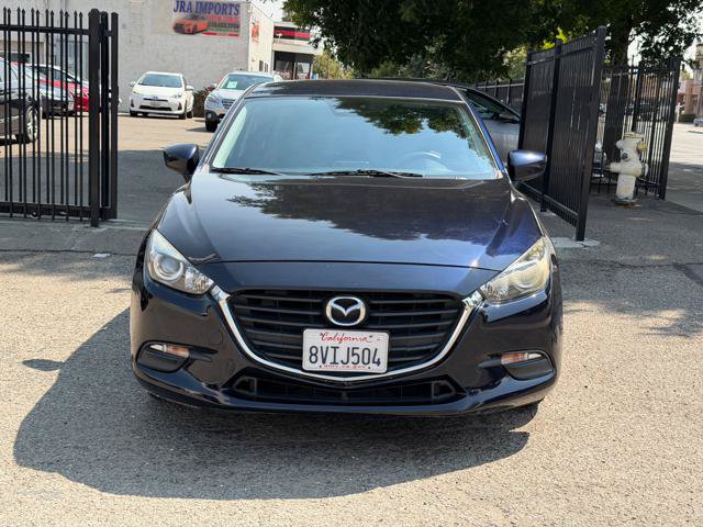 Used 2018 MAZDA MAZDA3 Sport FWD image 3