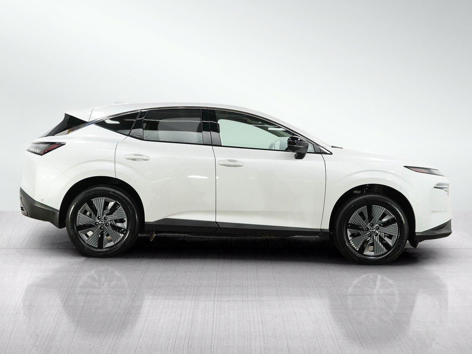 Used 2025 Nissan Murano SL AWD/4WD image 6