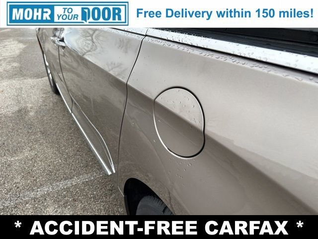 Used 2018 Chrysler Pacifica Limited image 11