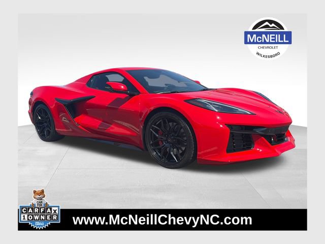 Used 2025 Chevrolet Corvette Z06 RWD image 1