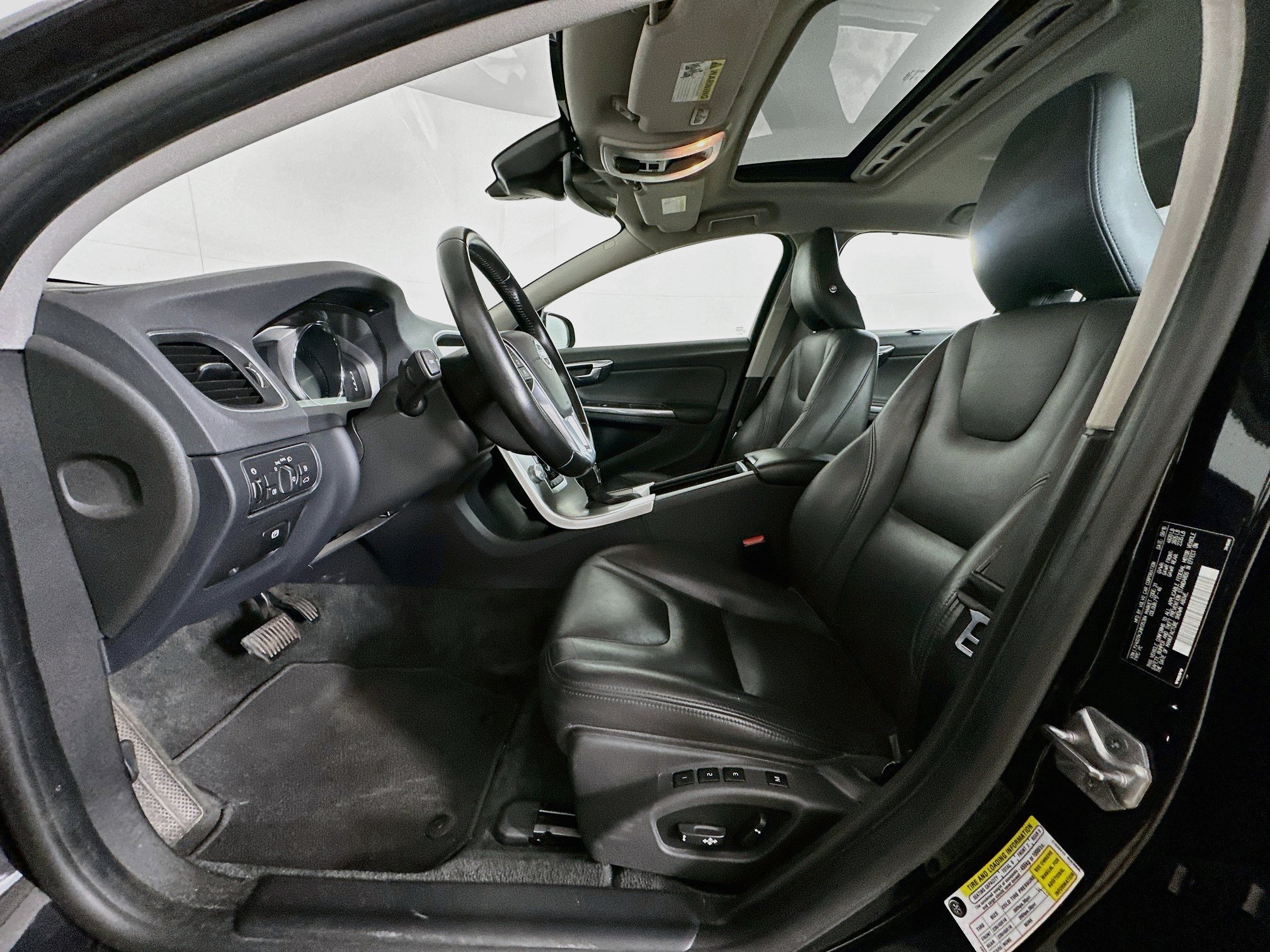 Used 2017 Volvo S60 T5 Inscription AWD/4WD image 13
